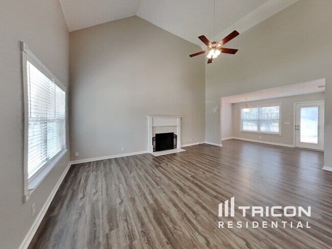 Building Photo - 1218 Melvin Dr