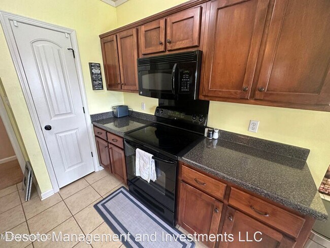Foto del edificio - 4 br, 2 bath House - 5772 Hunters Chase