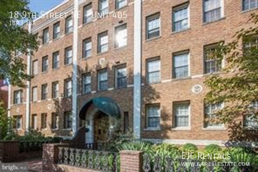 Primary Photo - Historic Capitol Hill One Bedroom W/Open F...