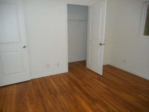 Building Photo - Townhouse-Two Bedroom One & Half Bathrooms.