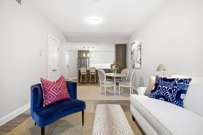 Foto del edificio - 771 Harrison Ave