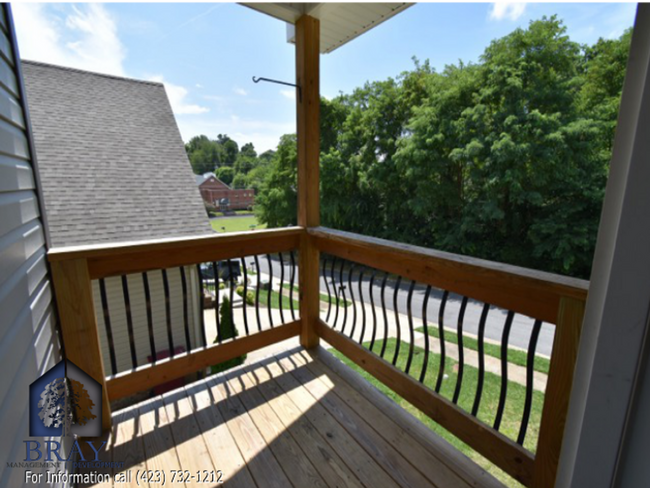 Foto del edificio - Modern 2-Bed Townhome in Ridge Pointe Subd...
