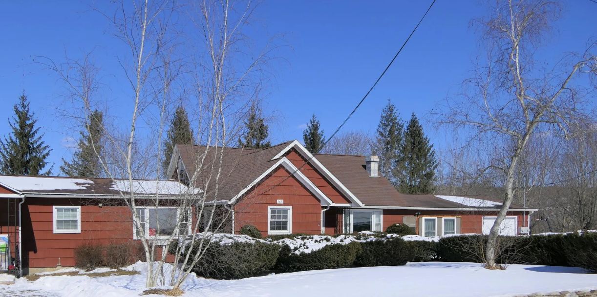 Primary Photo - 167 Montgomery St