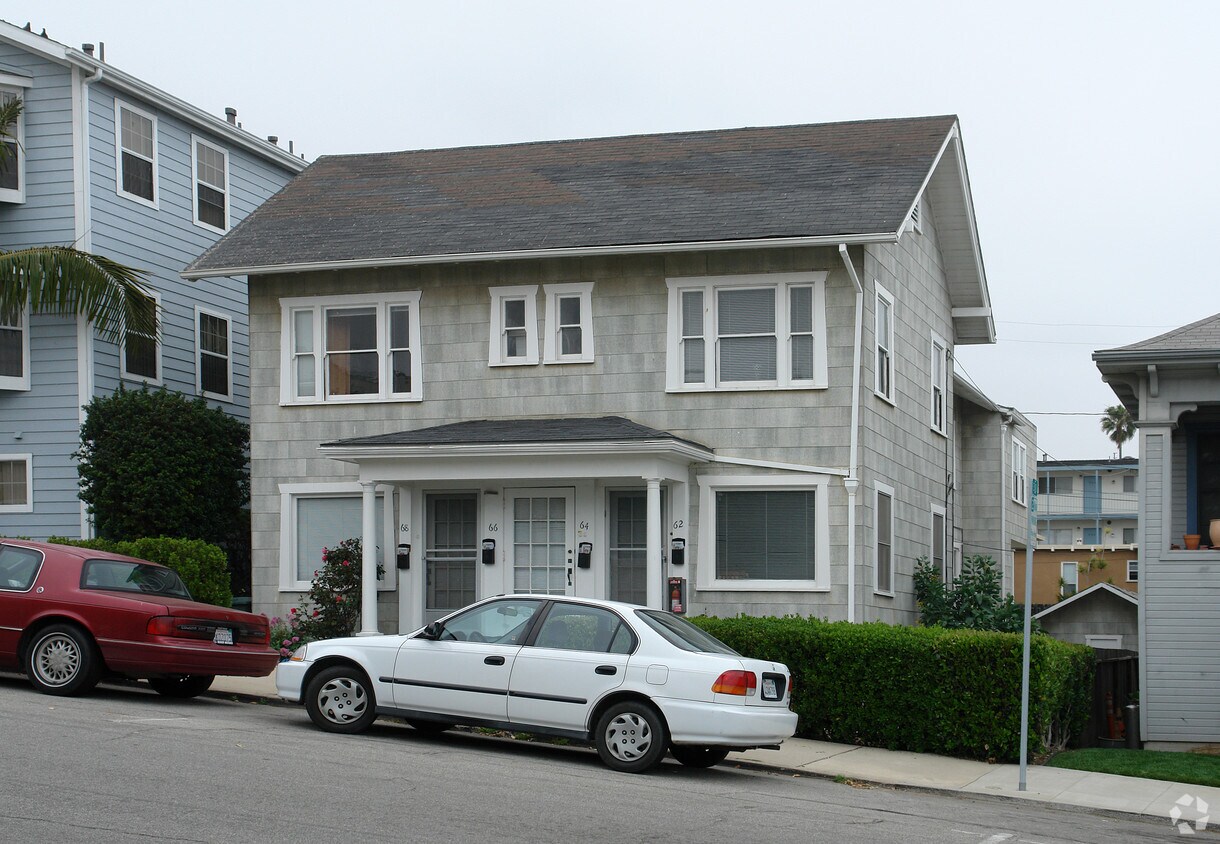 Foto principal - 62-68 N Fir St