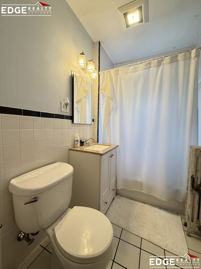 Photo - 19 Cresthill Rd Apartment