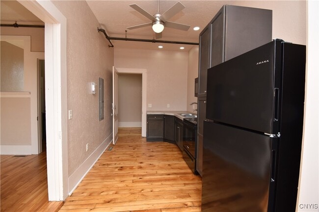 Foto del edificio - 170 Court St