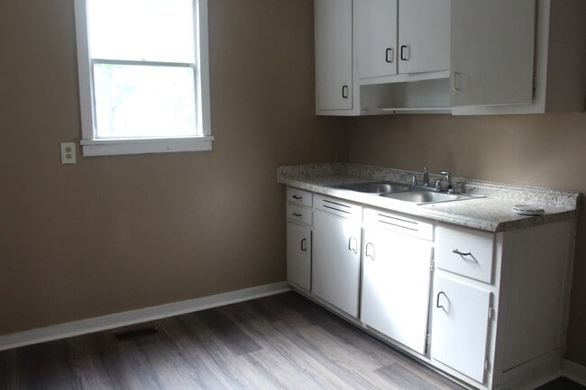 Foto del edificio - 1112 13th Ave