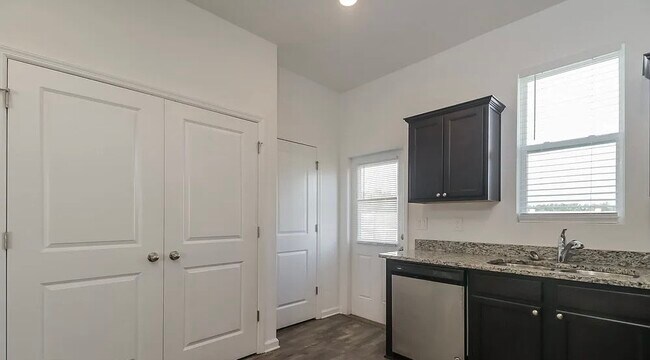 Building Photo - 34965 Daisy Meadow Loop