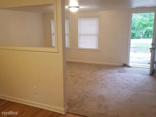 Building Photo - 2 br, 1 bath House - 10733 Old Stage Rd