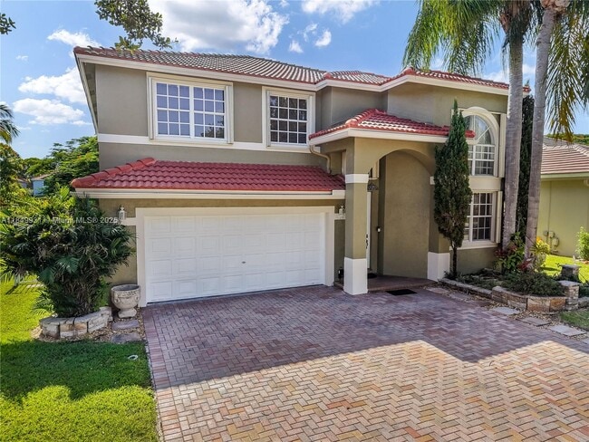 Foto del edificio - 4025 Sapphire Ln
