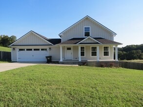 Building Photo - 975 Co Rd 316