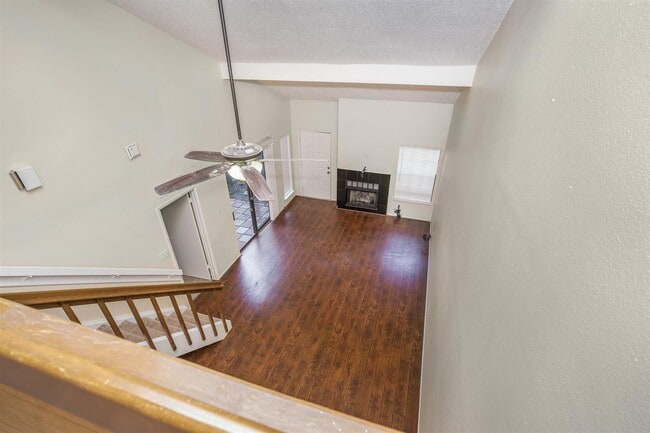 Building Photo - 2611 Grants Lake Blvd