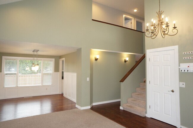 Building Photo - 10602 SW Windsor Pl
