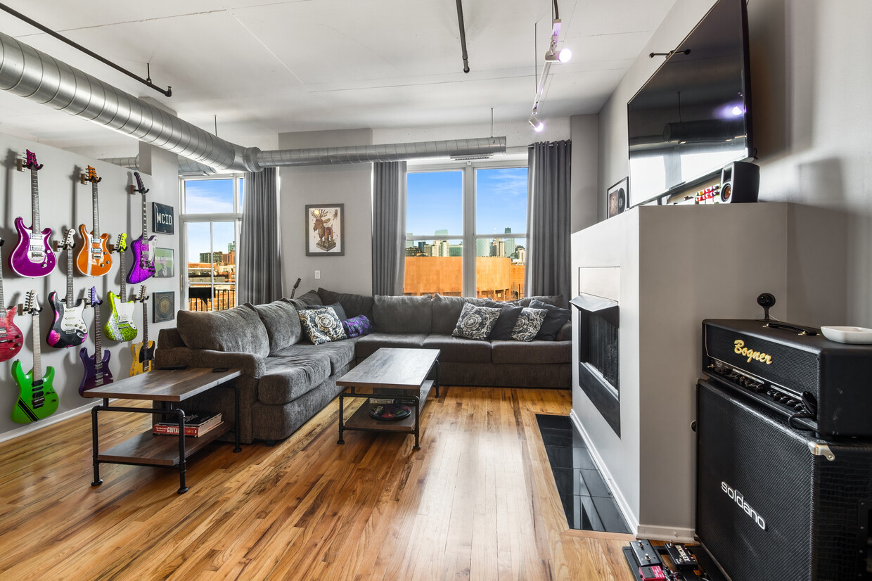 Foto principal - 6 S Laflin St