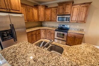 Building Photo - 1018 N 985 W St