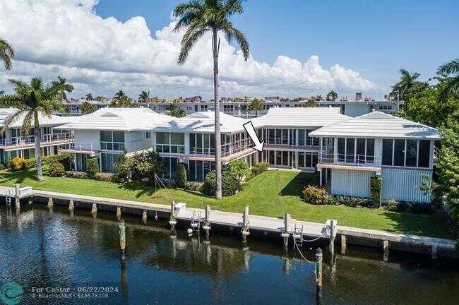 Foto del edificio - 2760 Yacht Club Blvd