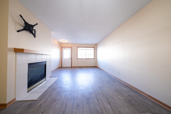 Building Photo - 17349 Gettysburg Way