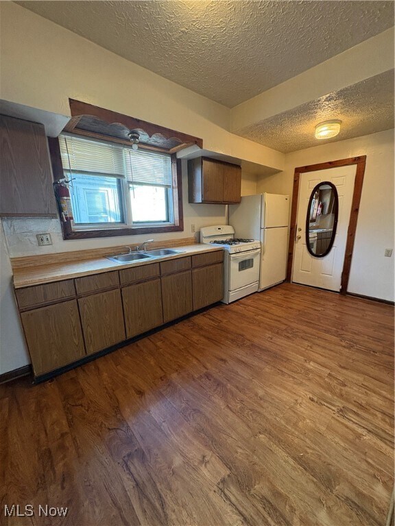 Foto del edificio - 565 Brown St