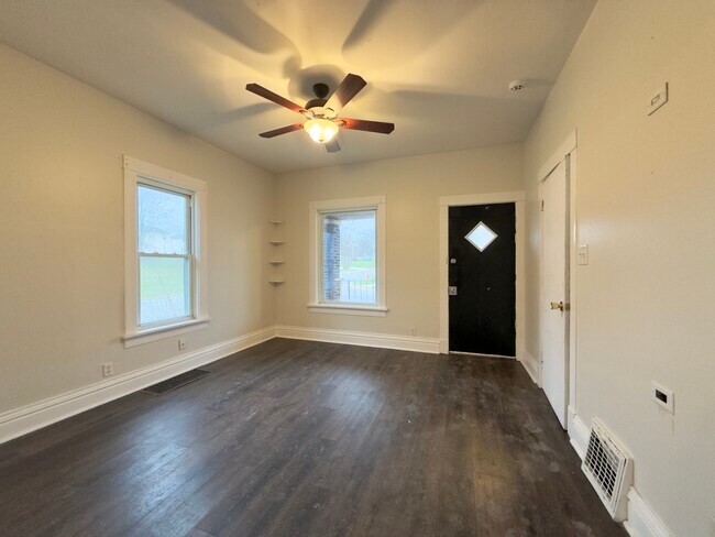 Foto del edificio - 1200 Ada St