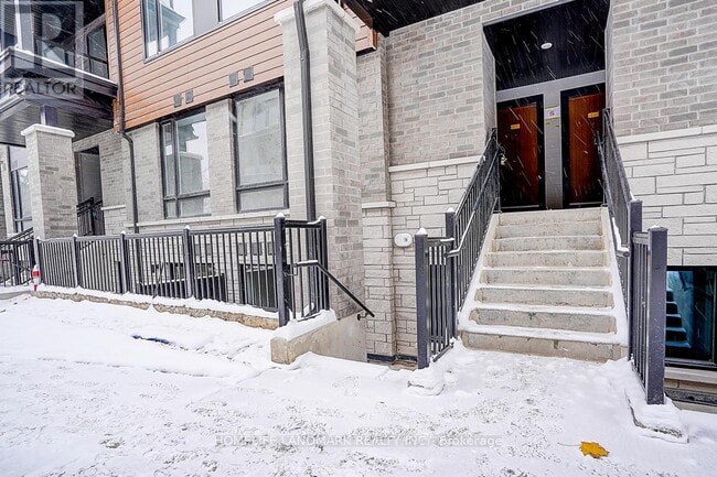 Building Photo - 113 Marydale Ave