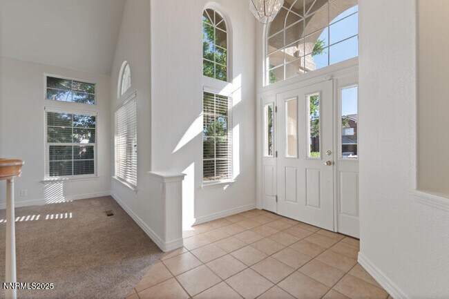 Foto del edificio - 7021 Heatherwood Dr