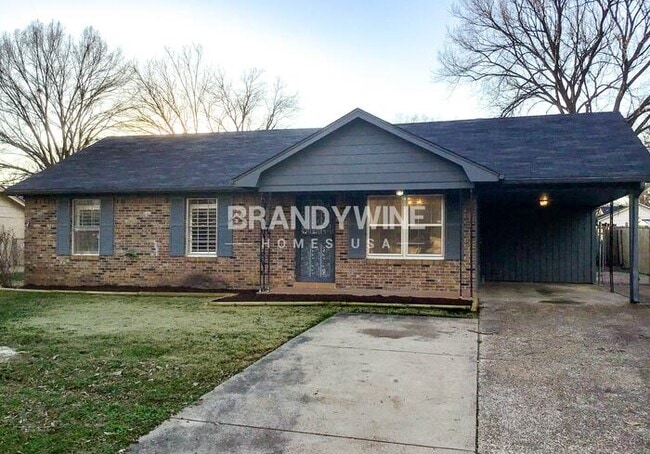 Building Photo - 1313 Mullins Station Rd