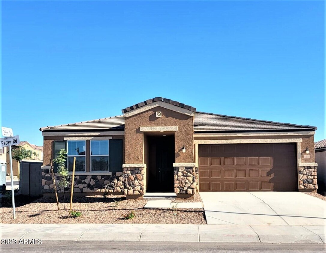 Foto principal - 2321 Pecan Rd