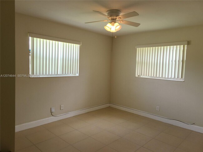 Foto del edificio - 6580 Grant St