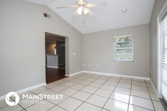 Building Photo - 2015 Jones Ave