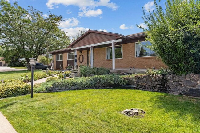 Foto del edificio - Single Family Home Close to SUU and Cedar High School