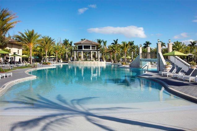 Foto del edificio - 8900 NW 97th Ave