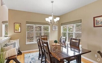 Building Photo - 7113 Oak Valley Dr