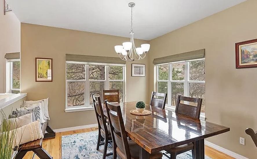 Primary Photo - 7113 Oak Valley Dr