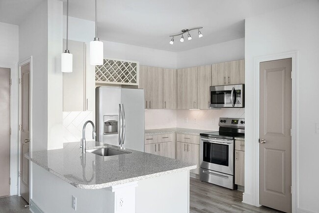 Building Photo - ZZZAzure Carnes Crossroads