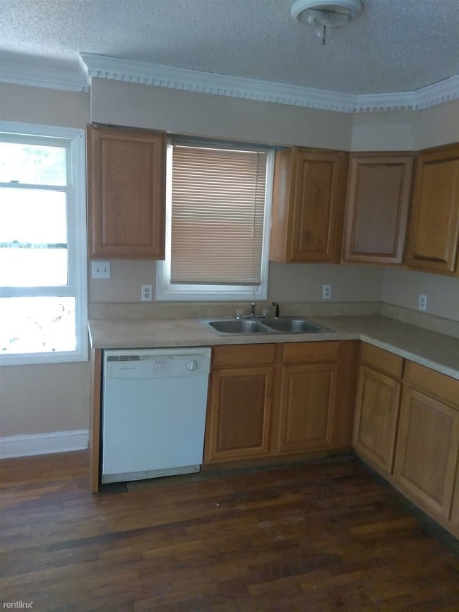 Building Photo - 3507 Southland Dr