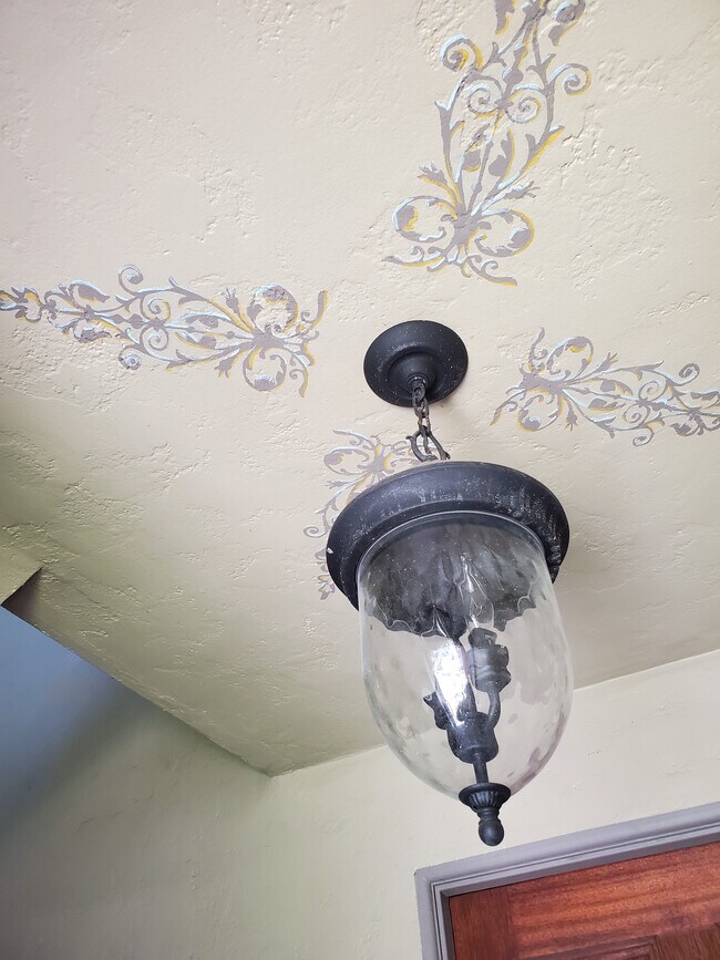 Interior Hallway with Lighting Fixture & Faux Finish Detailing - 130 N Harper Ave
