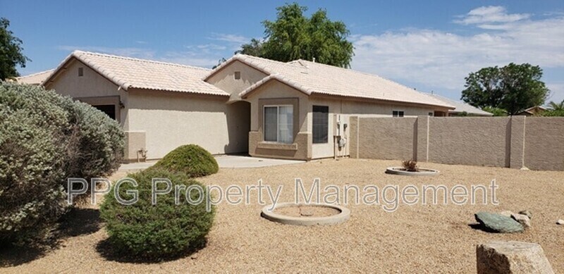 Primary Photo - 9331 W Gold Dust Ave