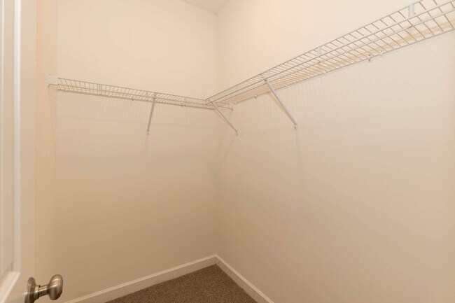 Foto del edificio - Brand New Three Bedroom Home!
