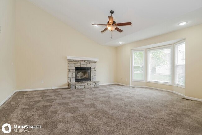 Building Photo - 1214 E 125th St, Olathe, KS 66061