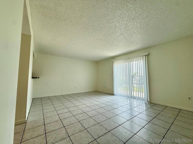 Building Photo - 337 Gulfstream Rd