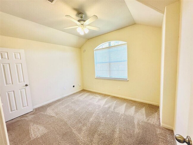 Foto del edificio - 19309 W.T. Gallaway St