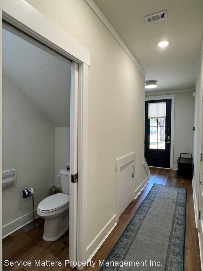 Foto del edificio - 3 br, 2.5 bath House - 1130 E Hayes St