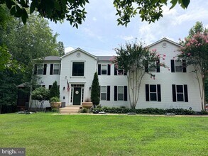 Building Photo - 278 Richland Rd