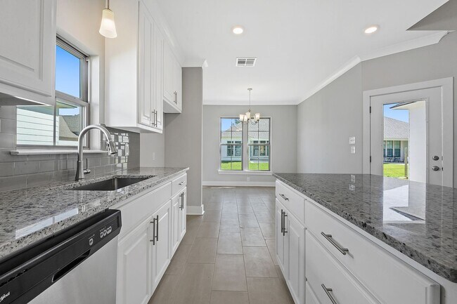 Building Photo - Beautiful home in The Sanctuary!!!