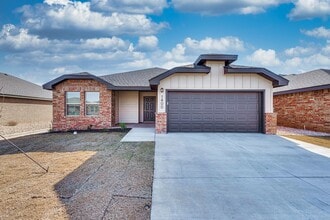 Building Photo - 1400 Bajada St