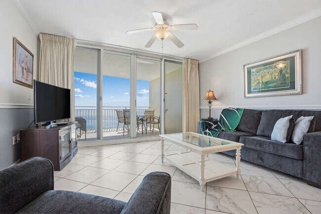 Foto del edificio - 14825C2 Front Beach Rd