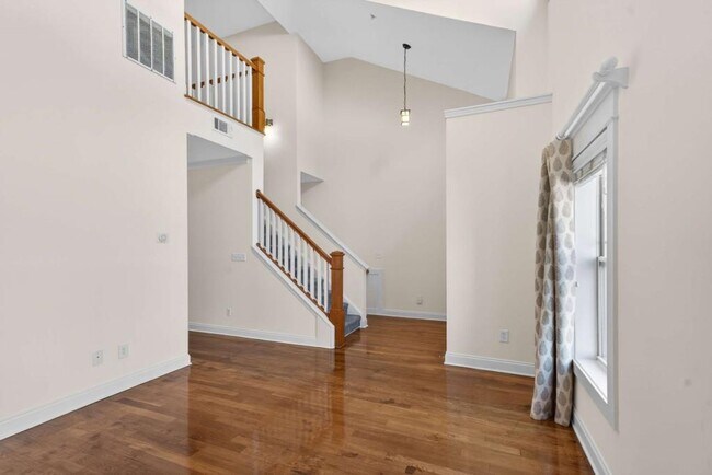 Foto del edificio - 655 Mead St SE