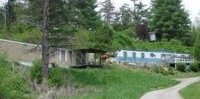 Building Photo - 15-16 Vanna Ct