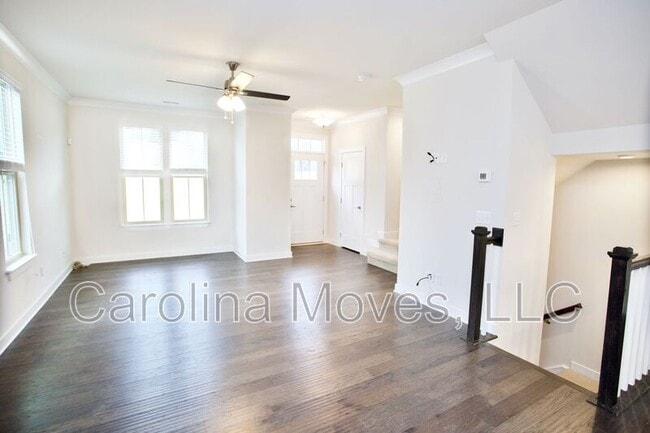 Building Photo - 24 Itasca Dr