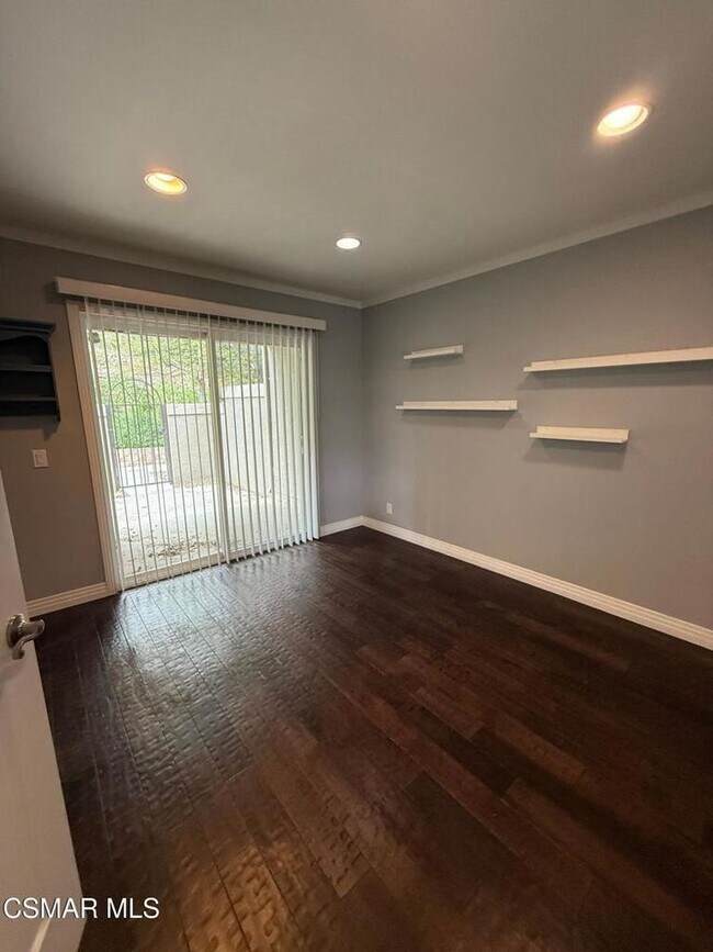 Building Photo - 11346 Old Ranch Cir